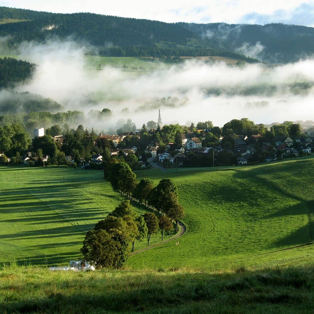 neuchatel-switzerland-places-countrybred